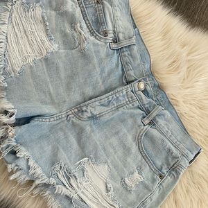 American Eagle Festival High Waist Shorts